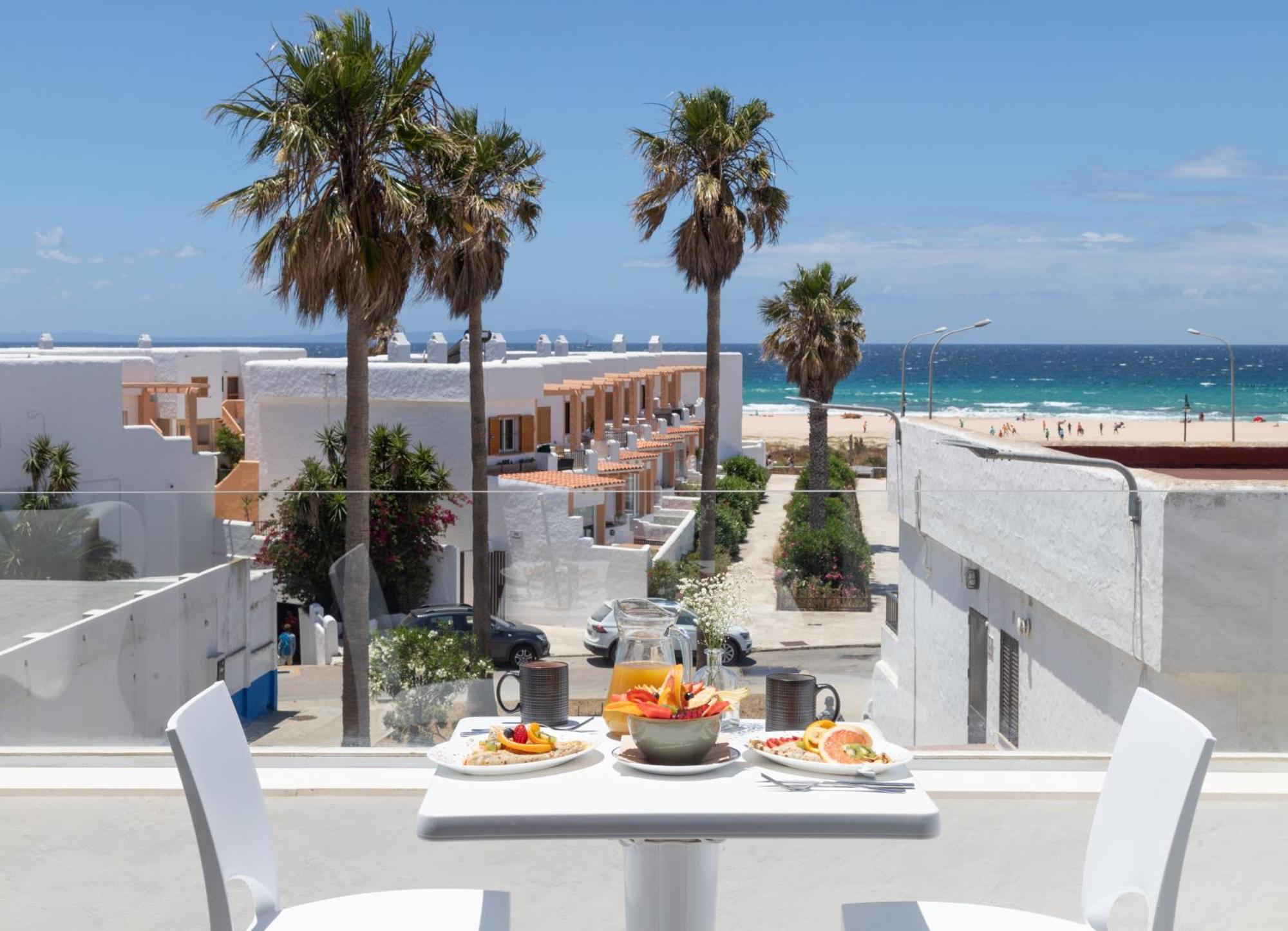 Beachfront Aqua Livingtarifa Exterior photo