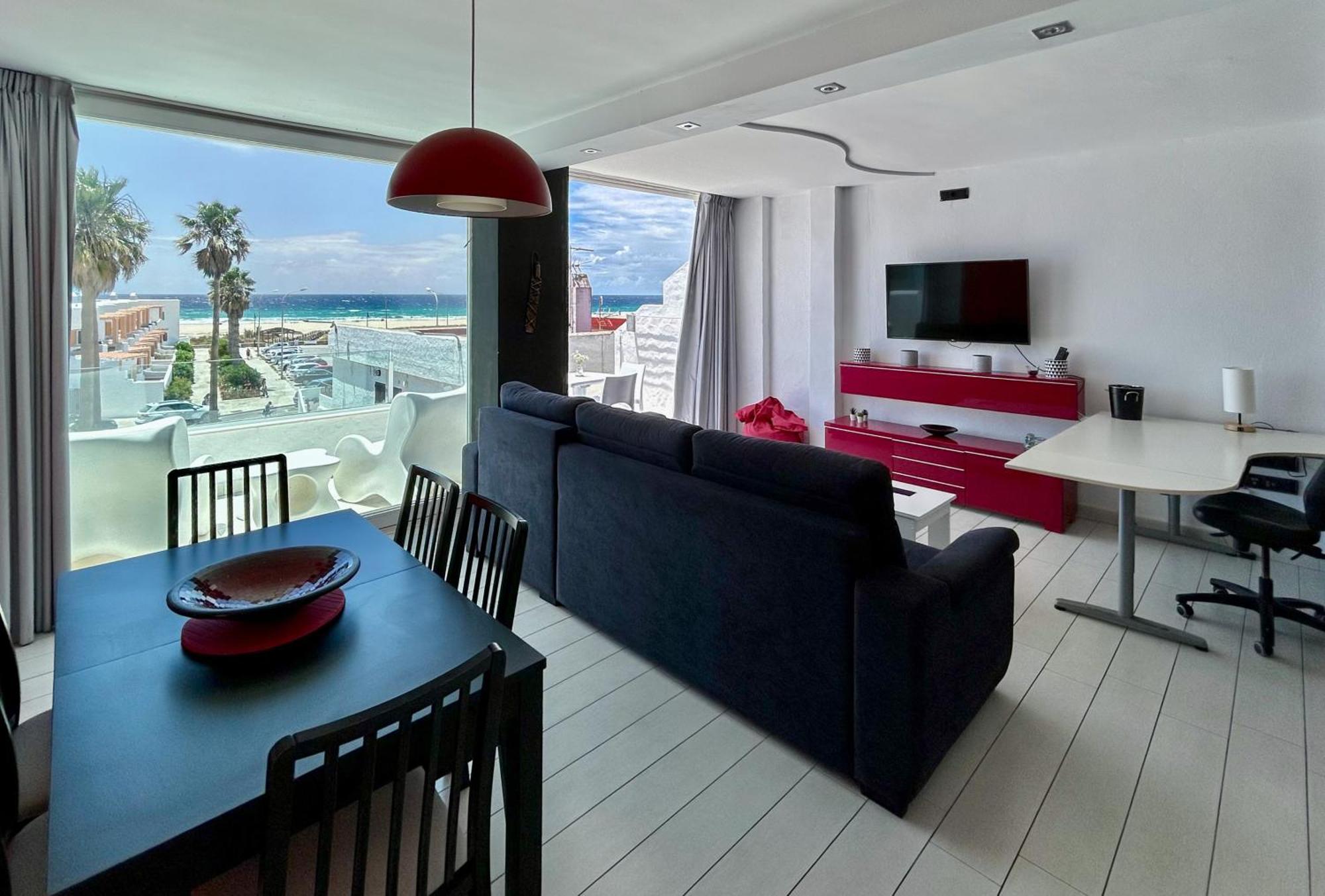 Beachfront Aqua Livingtarifa Exterior photo